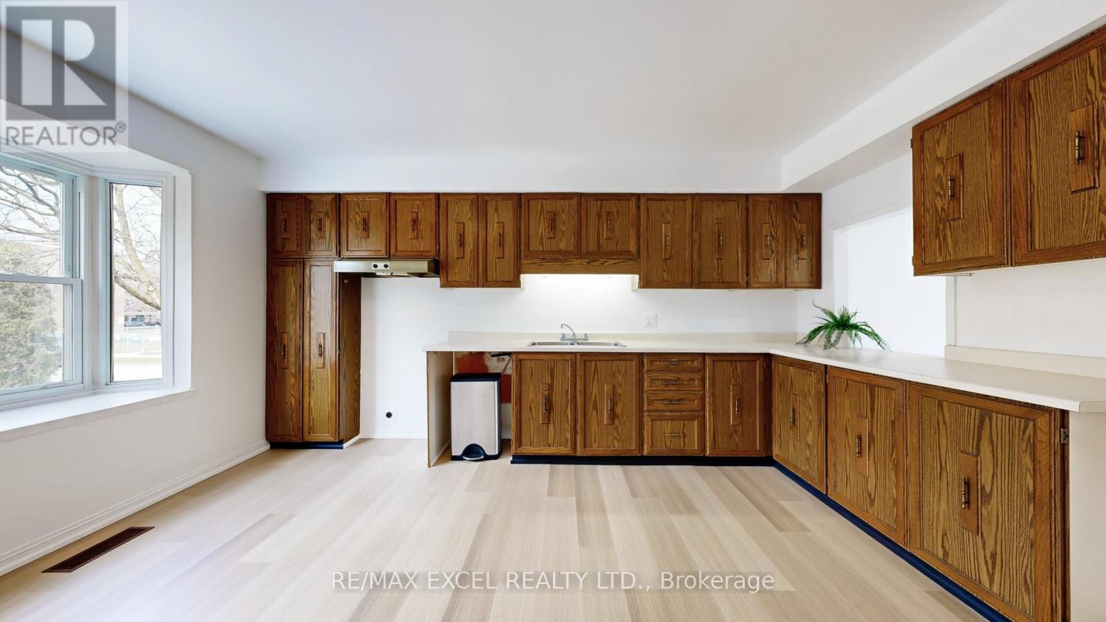 3 RED MAPLE COURT, Toronto (Bayview Village), Ontario, M2K2T4 — Photo 15