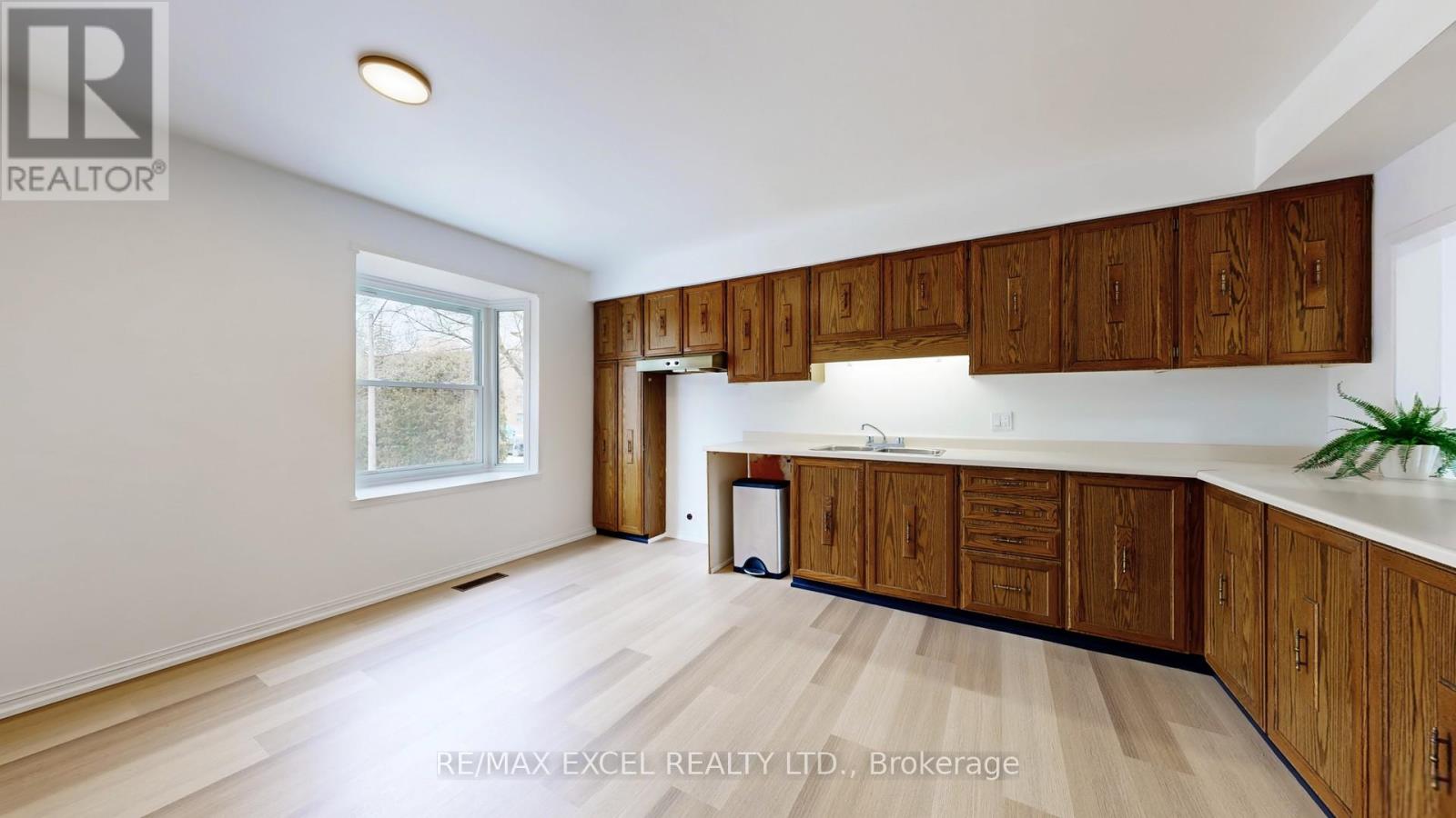 3 RED MAPLE COURT, Toronto (Bayview Village), Ontario, M2K2T4 — Photo 16