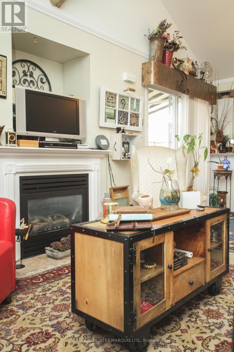 234 HEMLOCK CRESCENT, Cornwall, Ontario, K6H7M2 — Photo 5