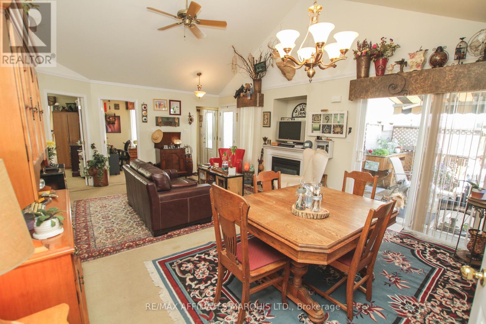 234 HEMLOCK CRESCENT, Cornwall, Ontario, K6H7M2 — Photo 8