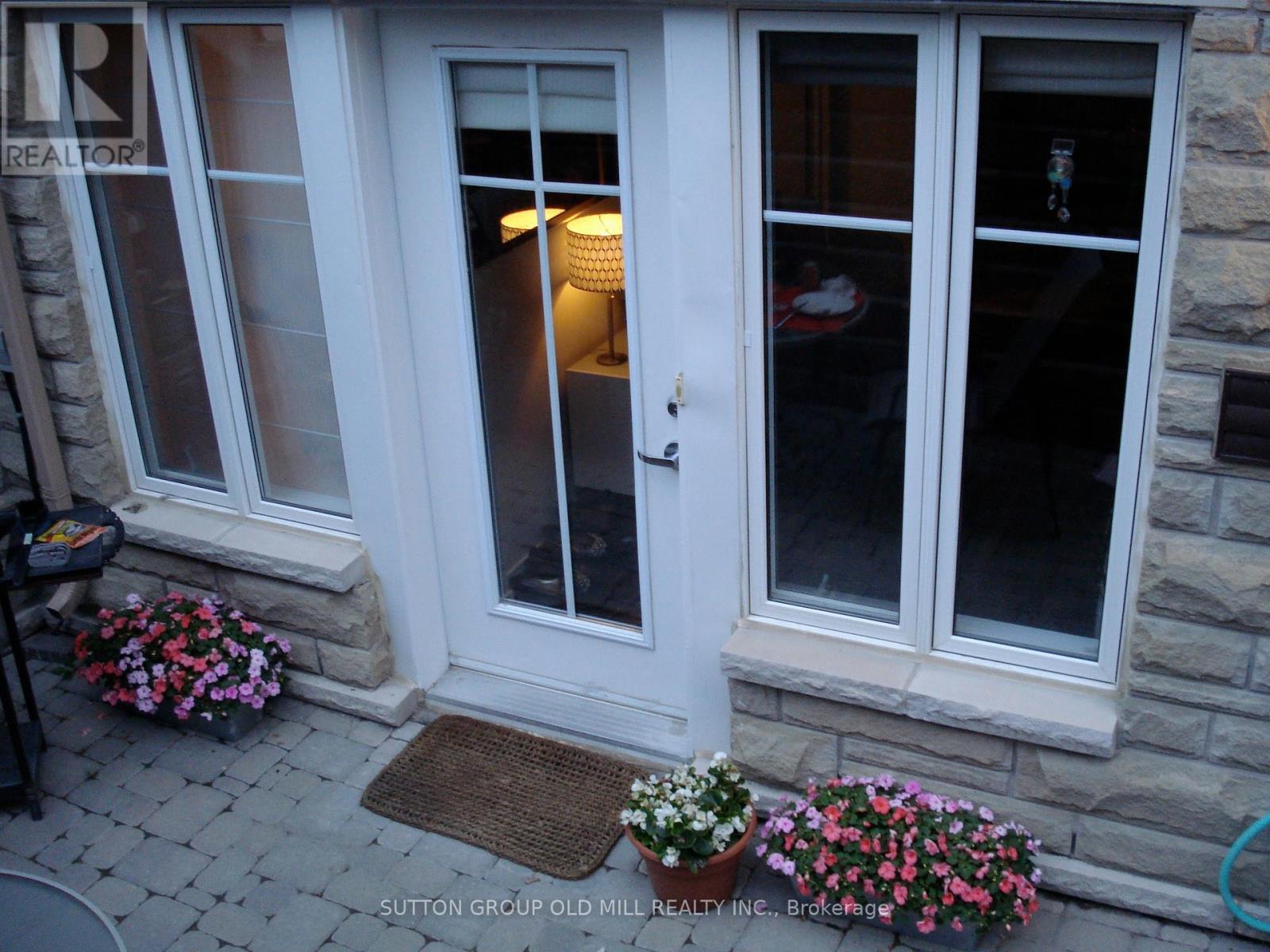 1218 - 21 PIRANDELLO STREET, Toronto (Niagara), Ontario, M6K3P4 — Photo 15