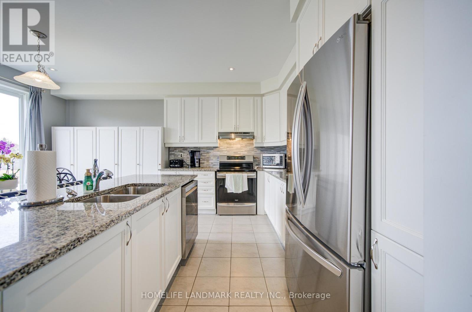 106 BARKERVILLE DRIVE, Whitby, Ontario, L1P0L8 — Photo 15