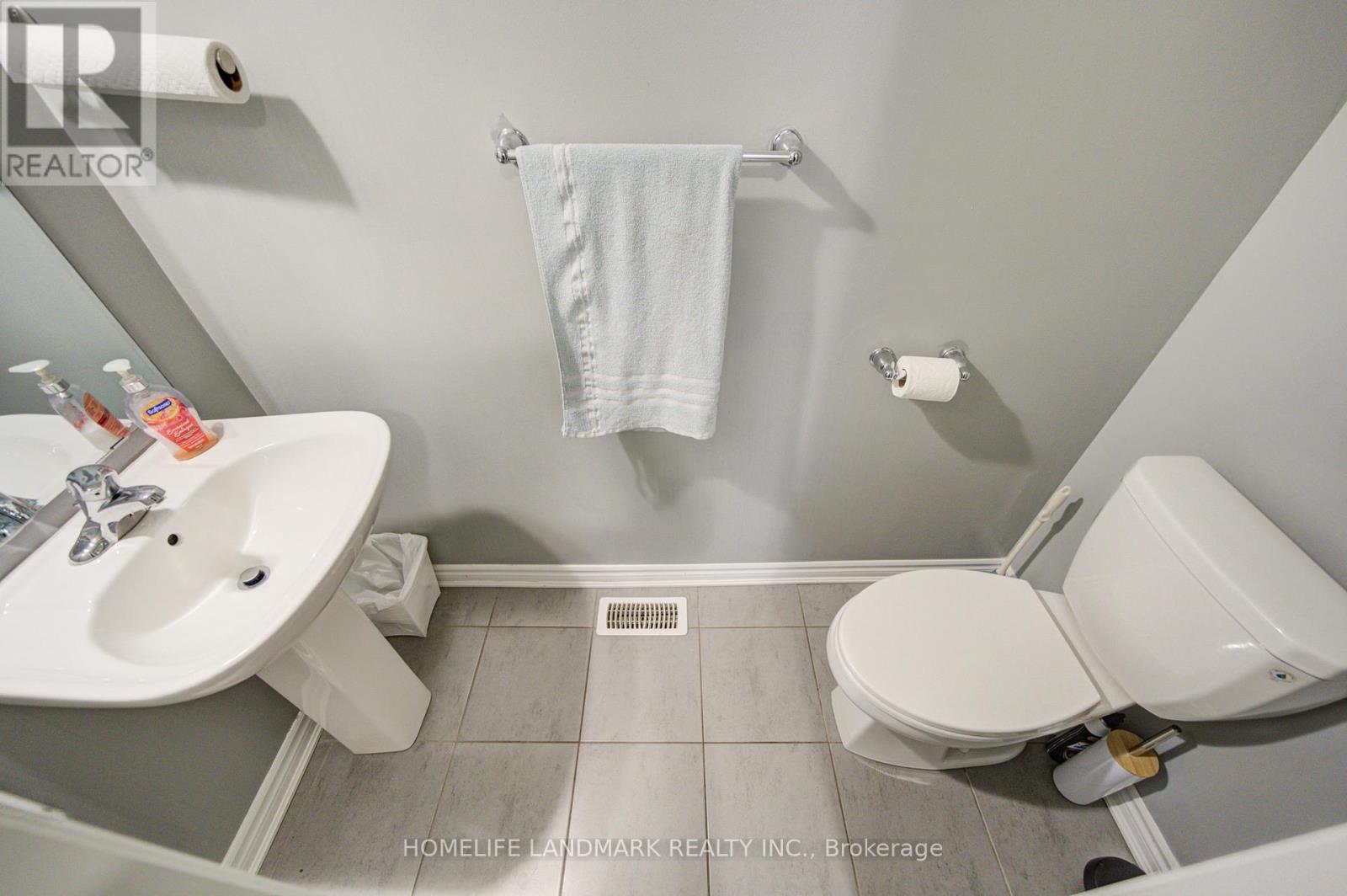 106 BARKERVILLE DRIVE, Whitby, Ontario, L1P0L8 — Photo 17