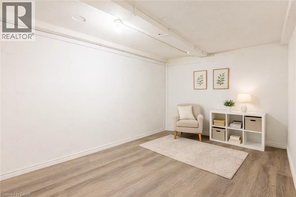 121 UNIVERSITY Avenue E Unit# 102, Waterloo, Ontario, N2J4J1 — Photo 30