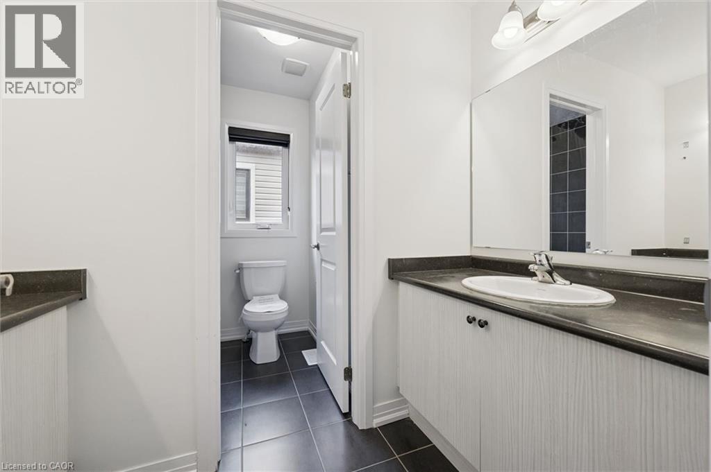 421 NEWMAN Drive, Cambridge, Ontario, N1S0E1 — Photo 35