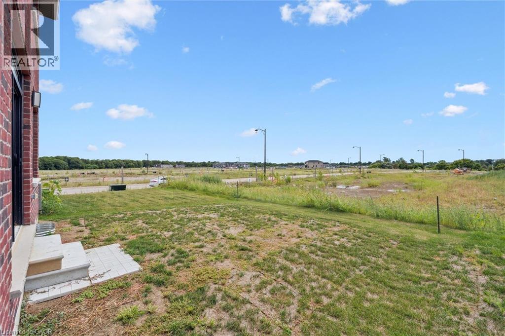 421 NEWMAN Drive, Cambridge, Ontario, N1S0E1 — Photo 40