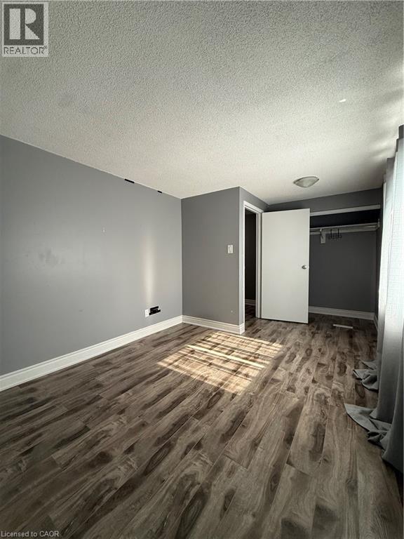 255 NORTHLAKE Drive Unit# 6, Waterloo, Ontario, N2V1Z2 — Photo 7