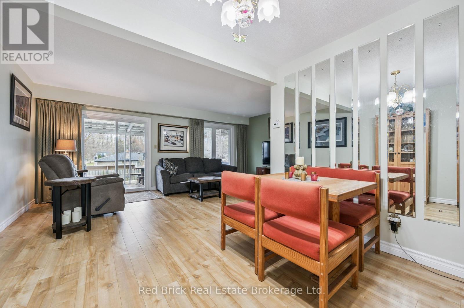 53 SHADELAND CRESCENT, Kitchener, Ontario, N2M2J1 — Photo 6