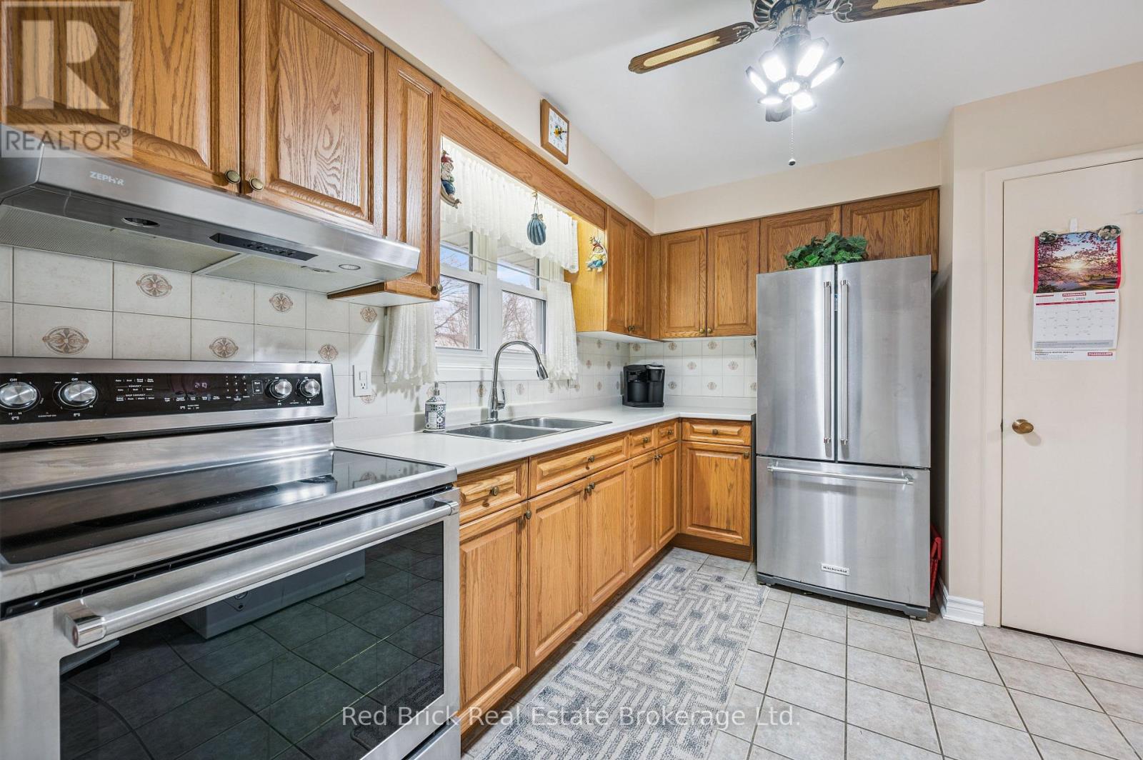 53 SHADELAND CRESCENT, Kitchener, Ontario, N2M2J1 — Photo 7