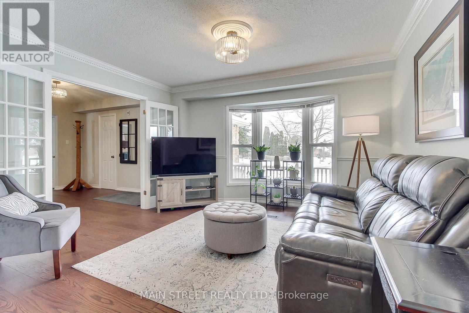 369 HAREWOOD BOULEVARD, Newmarket (Bristol-London), Ontario, L3Y6S5 — Photo 9