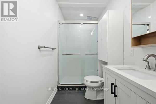 200 GARY DRIVE, Toronto (Humberlea-Pelmo Park), Ontario, M9N2M4 — Photo 13