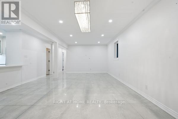 200 GARY DRIVE, Toronto (Humberlea-Pelmo Park), Ontario, M9N2M4 — Photo 5