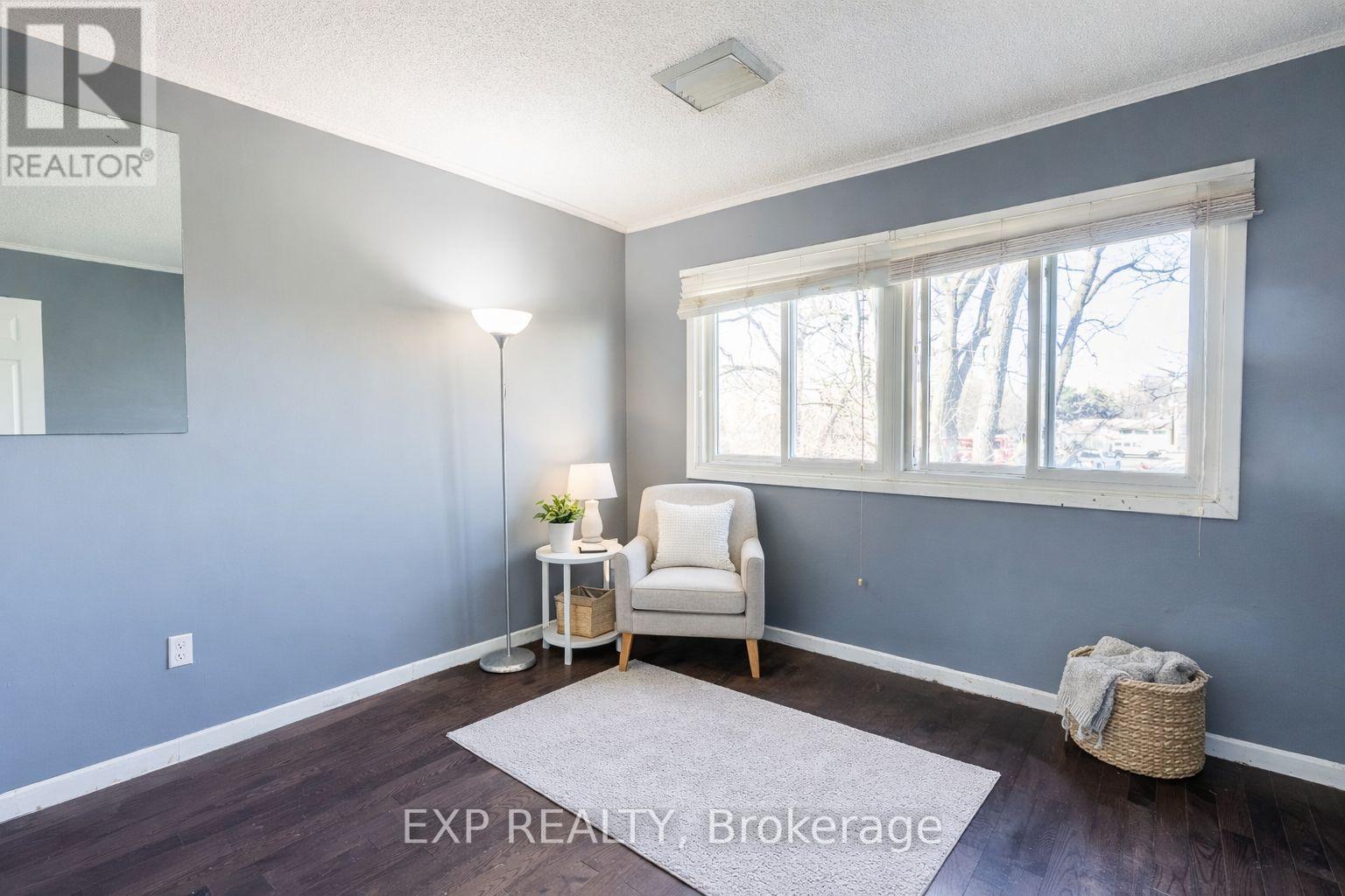 102 - 121 UNIVERSITY AVENUE E, Waterloo, Ontario, N2J4J1 — Photo 10