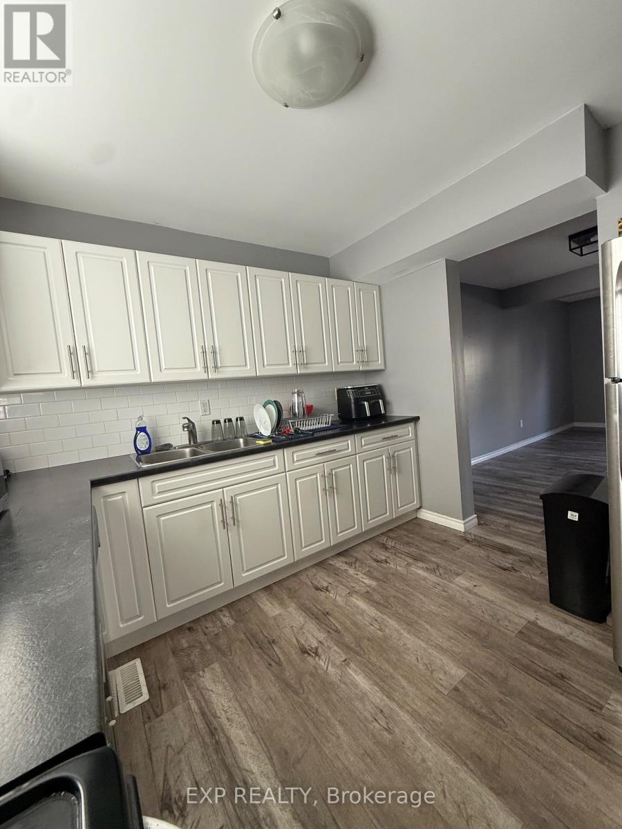 6 - 255 NORTHLAKE DRIVE, Waterloo, Ontario, N2V1Z2 — Photo 13