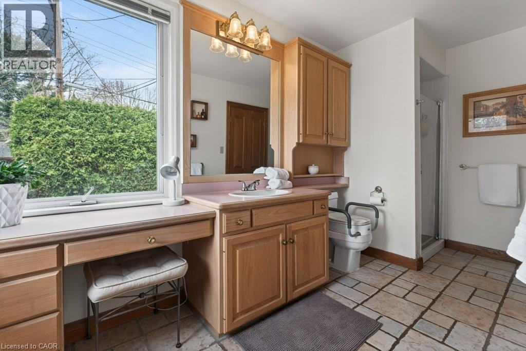 57 PARK Avenue E, Burlington, Ontario, L7T1Y2 — Photo 15