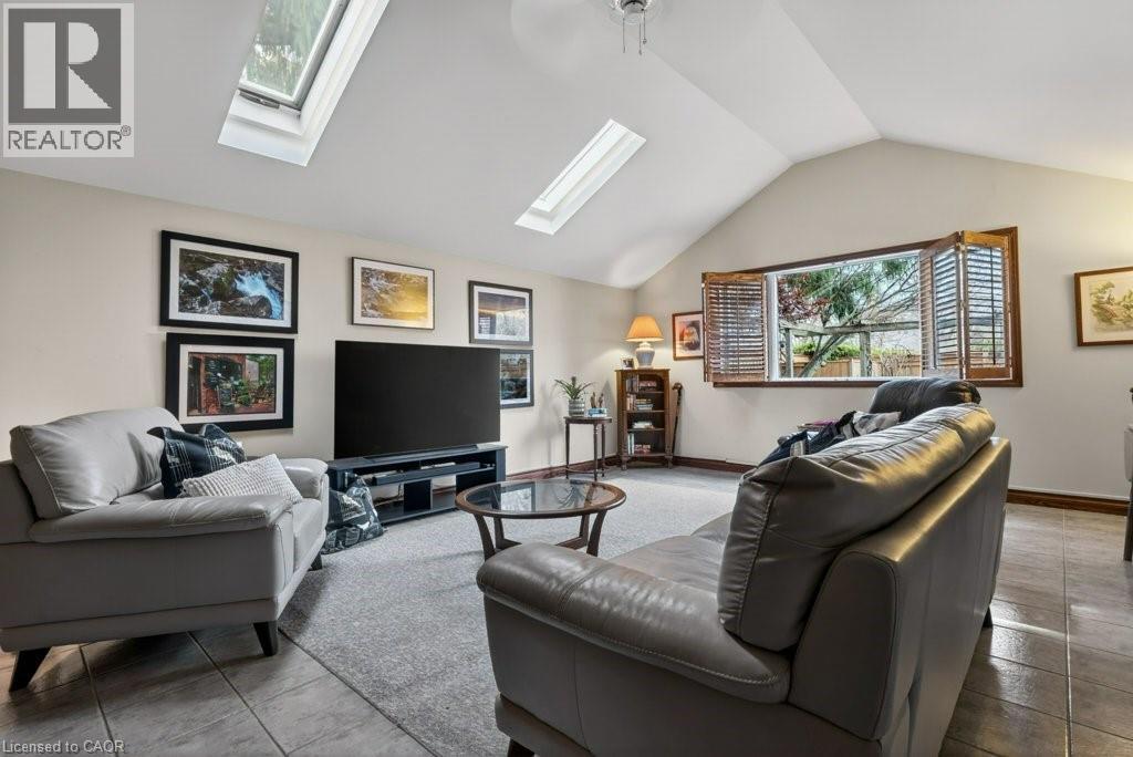 57 PARK Avenue E, Burlington, Ontario, L7T1Y2 — Photo 18