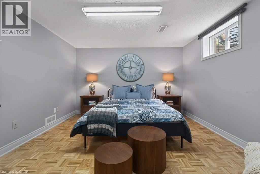 57 PARK Avenue E, Burlington, Ontario, L7T1Y2 — Photo 25