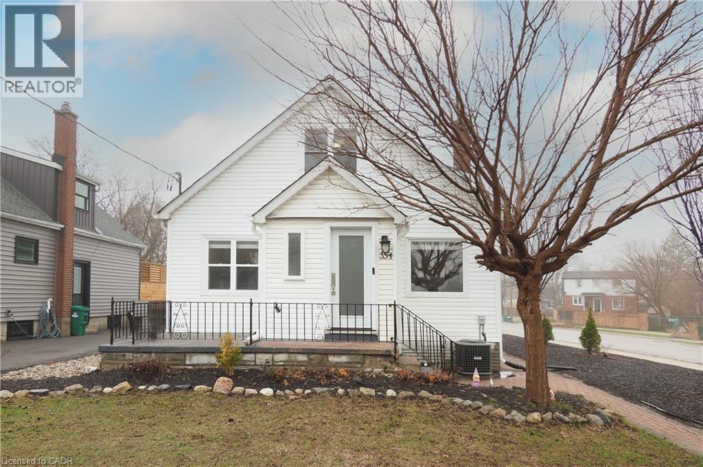 354 BLUCHER Boulevard, Kitchener, Ontario, N2H5V9 — Photo 2