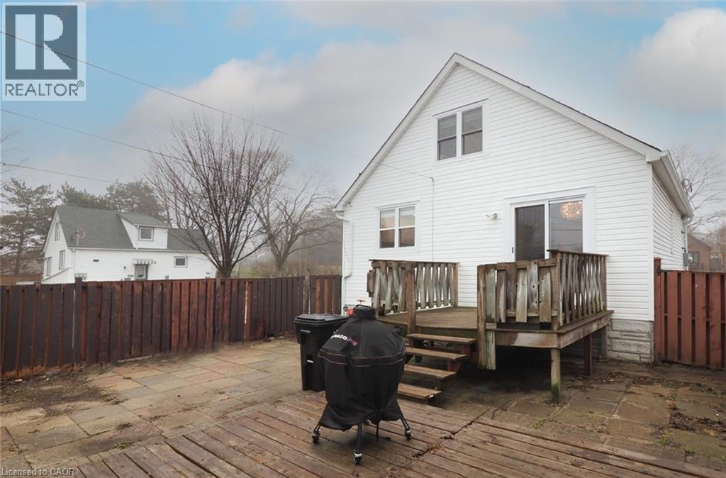 354 BLUCHER Boulevard, Kitchener, Ontario, N2H5V9 — Photo 35