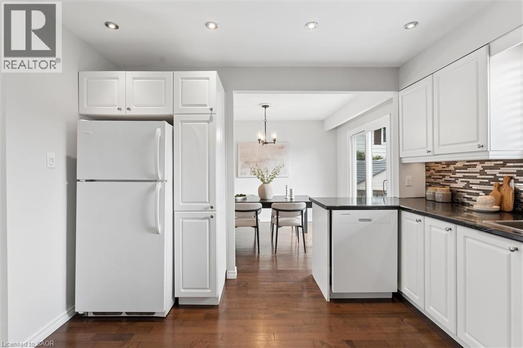 168 GREEN VALLEY Drive, Kitchener, Ontario, N2P1C4 — Photo 14