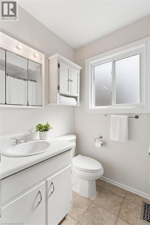 168 GREEN VALLEY Drive, Kitchener, Ontario, N2P1C4 — Photo 23