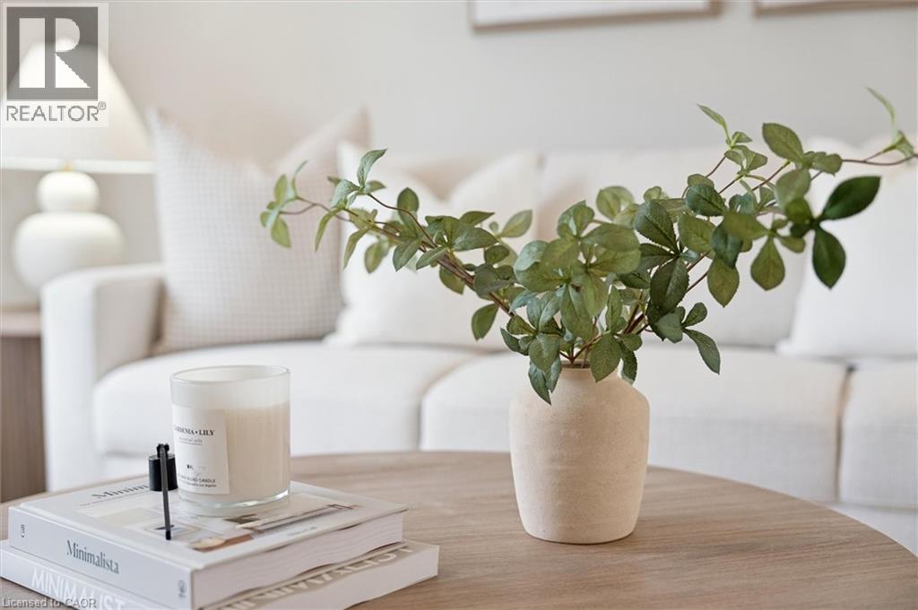 168 GREEN VALLEY Drive, Kitchener, Ontario, N2P1C4 — Photo 5