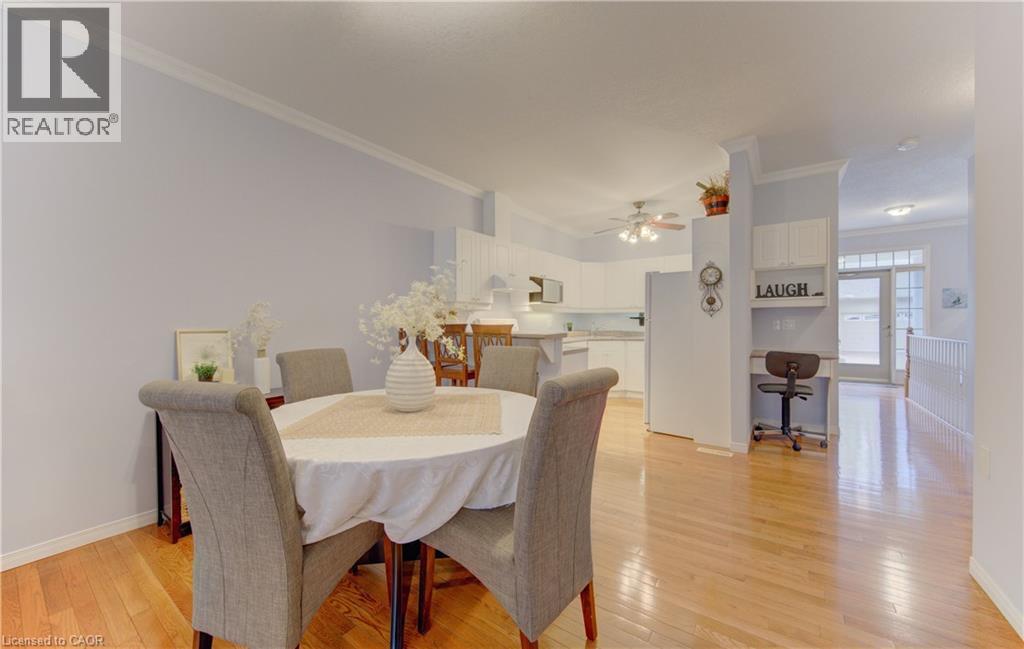 74 AUTUMN RIDGE Trail Unit# 33, Kitchener, Ontario, N2P2M5 — Photo 11