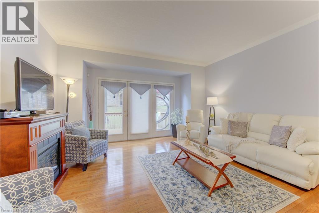 74 AUTUMN RIDGE Trail Unit# 33, Kitchener, Ontario, N2P2M5 — Photo 17