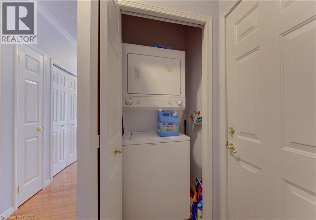 74 AUTUMN RIDGE Trail Unit# 33, Kitchener, Ontario, N2P2M5 — Photo 30