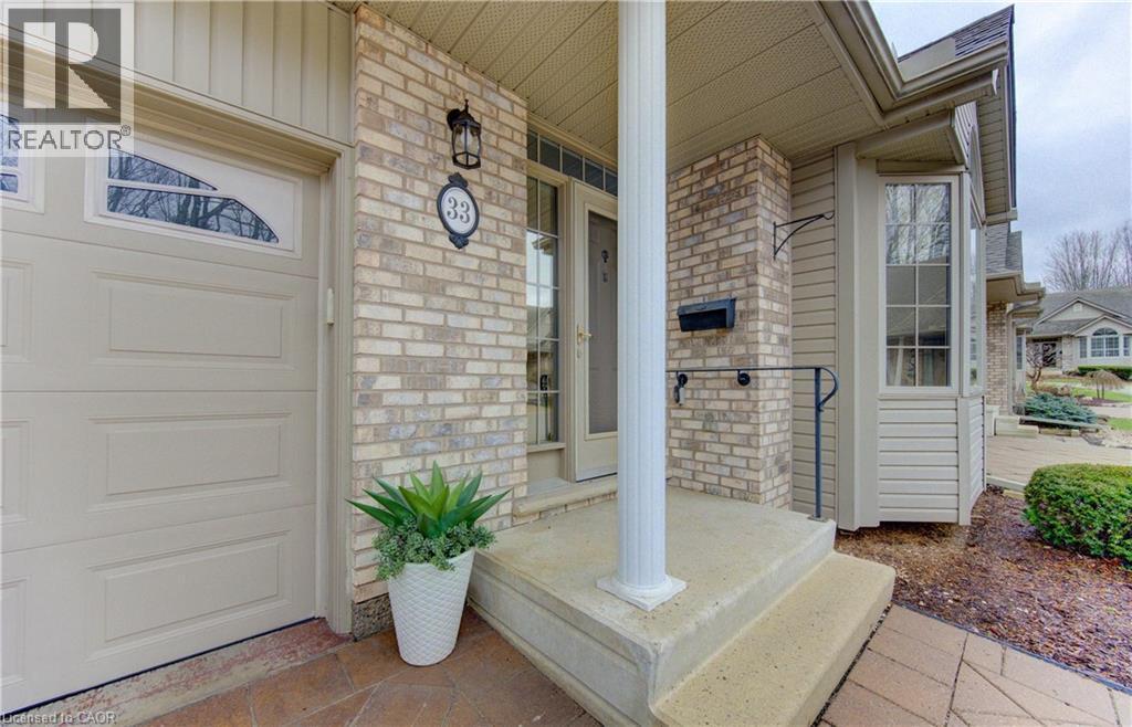 74 AUTUMN RIDGE Trail Unit# 33, Kitchener, Ontario, N2P2M5 — Photo 35