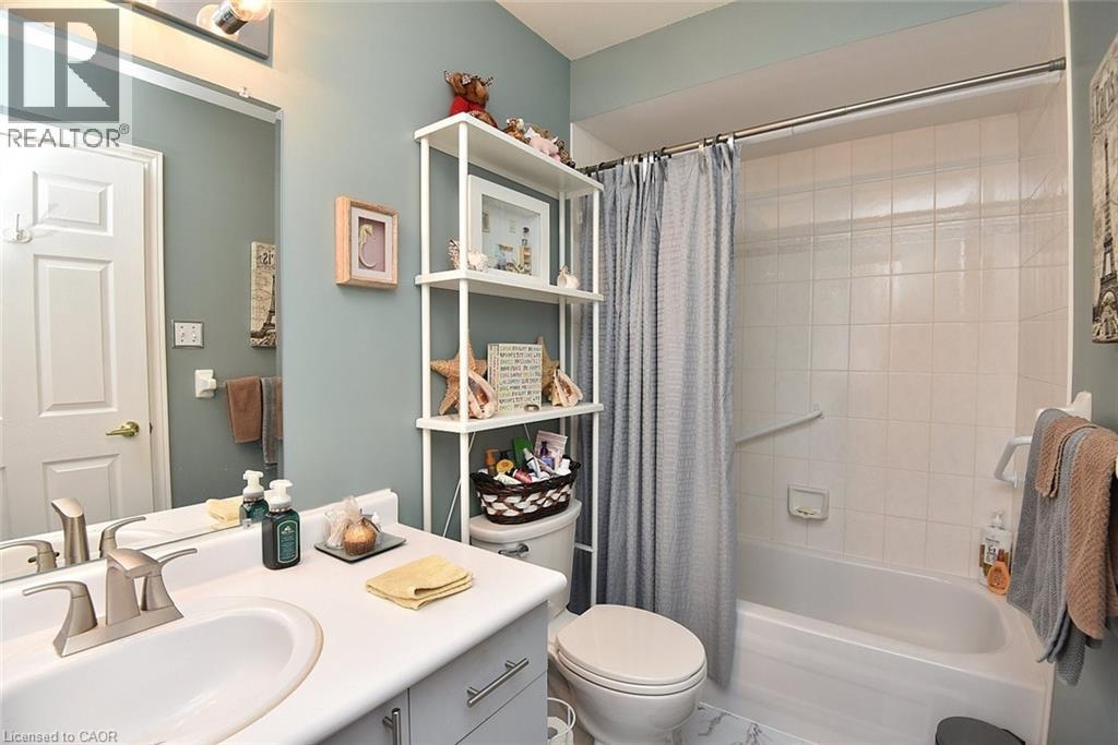 20 MEADOWLANDS Boulevard Unit# 8, Ancaster, Ontario, L9K1J5 — Photo 22