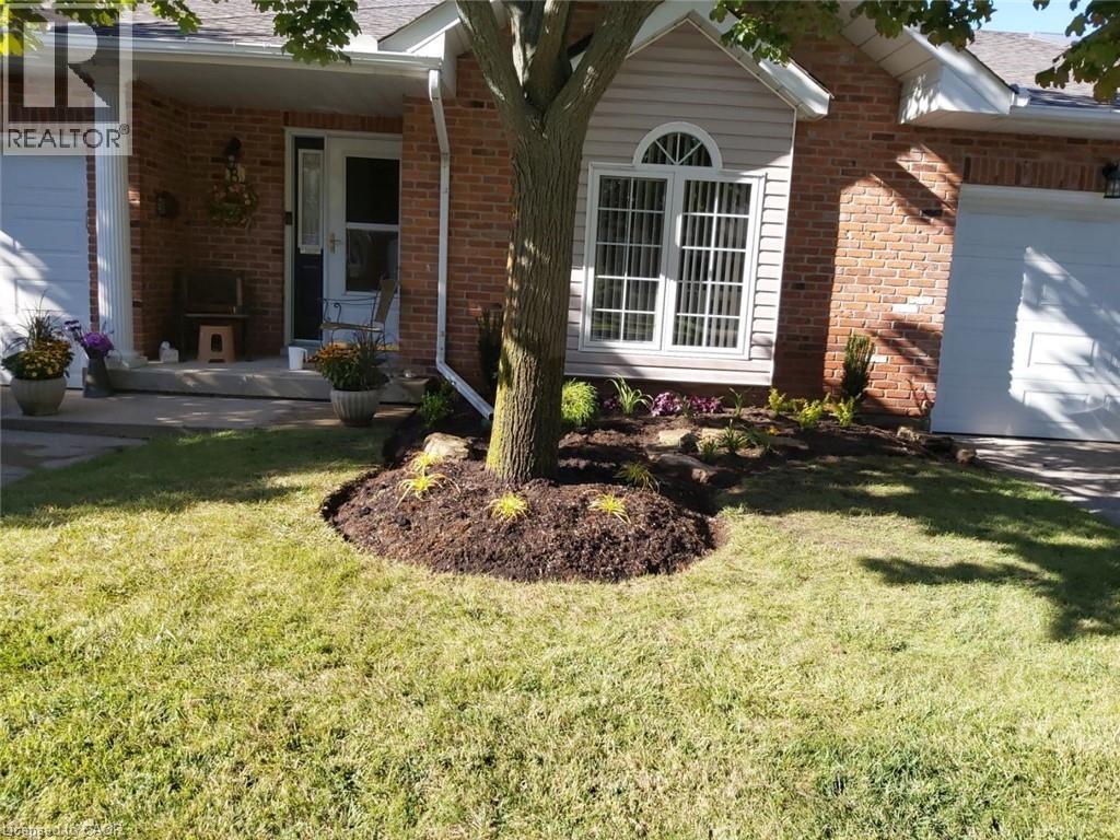 20 MEADOWLANDS Boulevard Unit# 8, Ancaster, Ontario, L9K1J5 — Photo 35