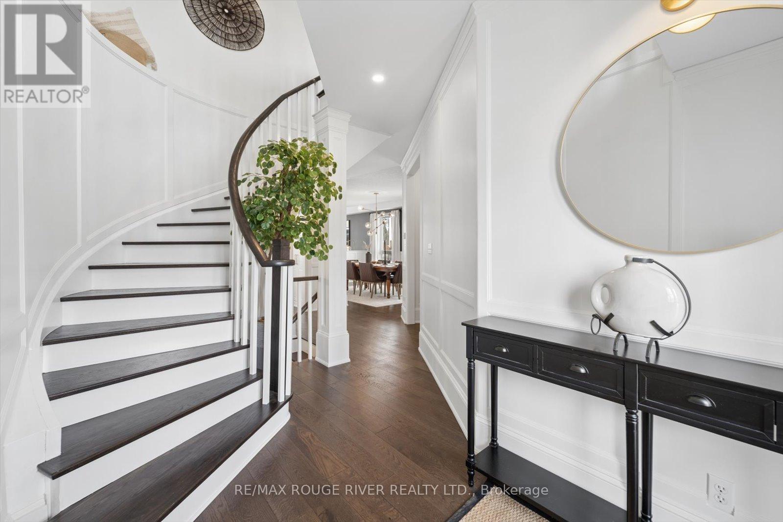 184 CACHET BOULEVARD, Whitby (Brooklin), Ontario, L1M2L9 — Photo 3