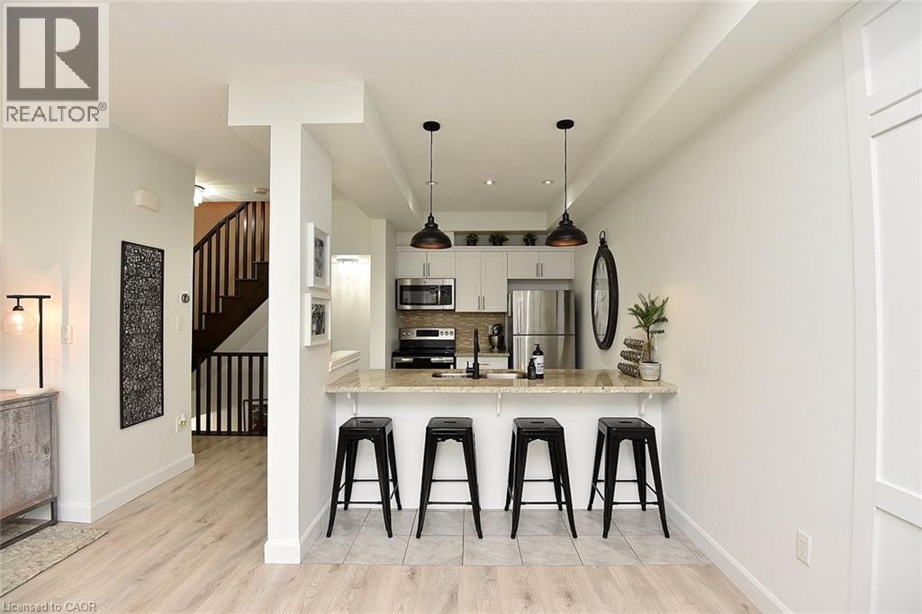 310 FALL FAIR Way Unit# 27, Hamilton, Ontario, L0R1C0 — Photo 17
