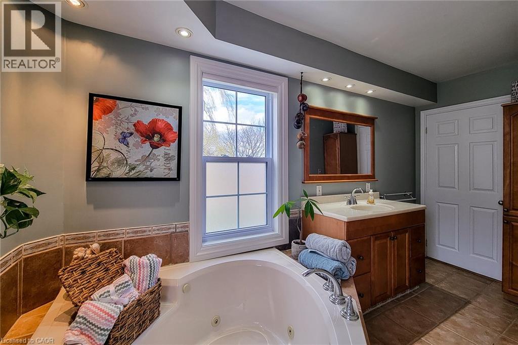 466 WEIR Road, Troy, Ontario, L0R2B0 — Photo 34