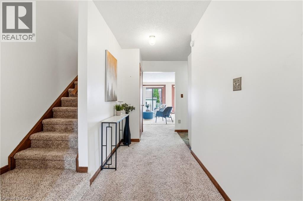 165 ESSLING Avenue, Hamilton, Ontario, L9B2H9 — Photo 6