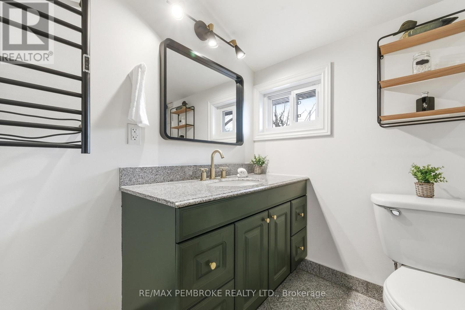 98 BIRCH STREET, Deep River, Ontario, K0J1P0 — Photo 17