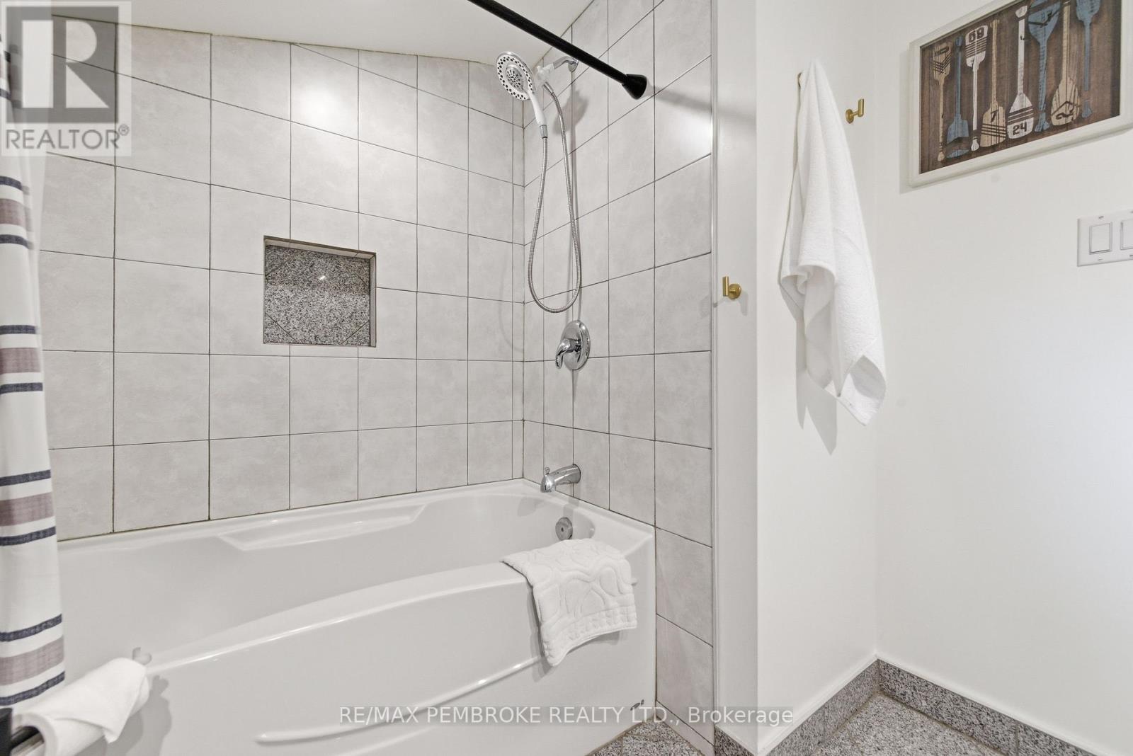 98 BIRCH STREET, Deep River, Ontario, K0J1P0 — Photo 25