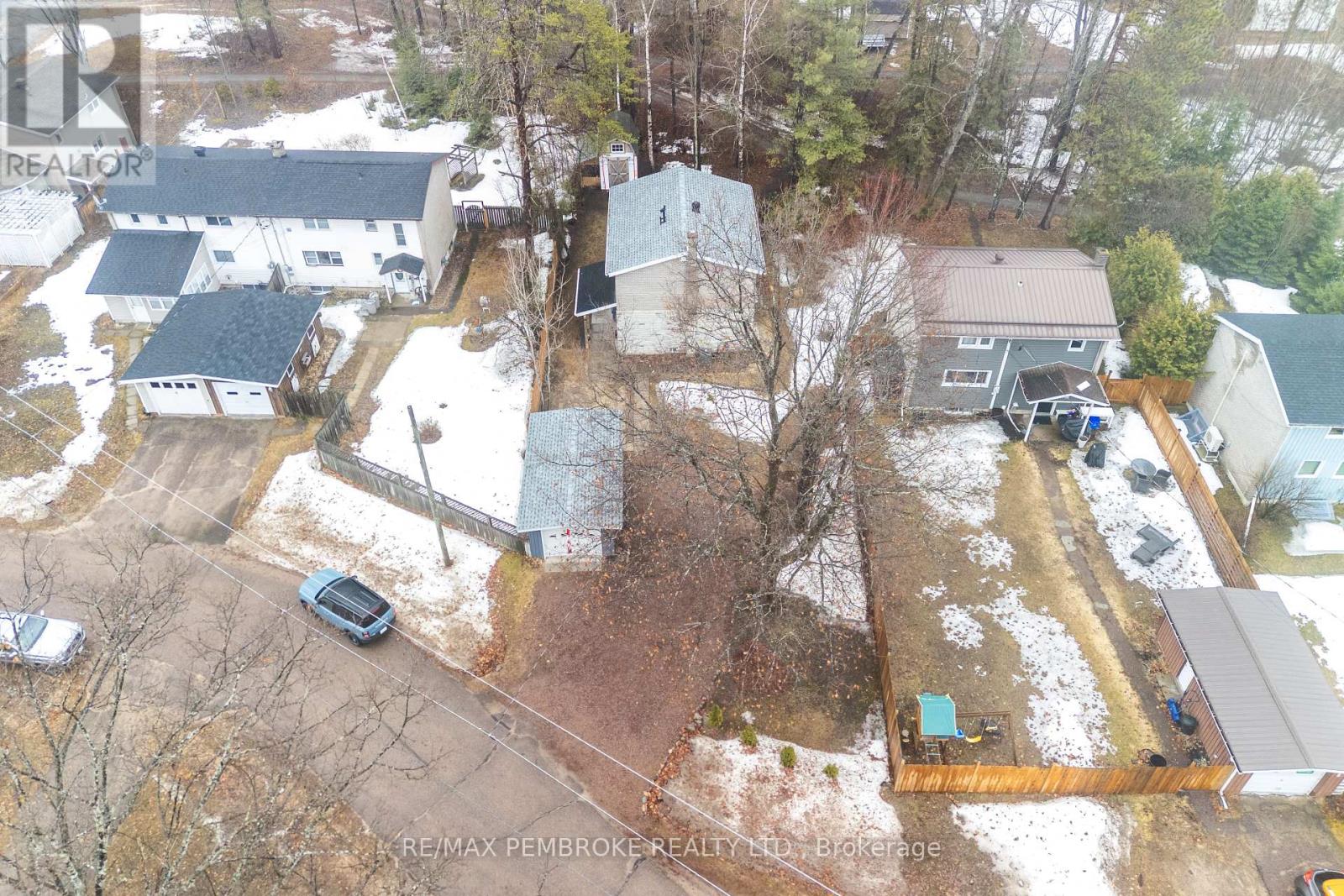 98 BIRCH STREET, Deep River, Ontario, K0J1P0 — Photo 26