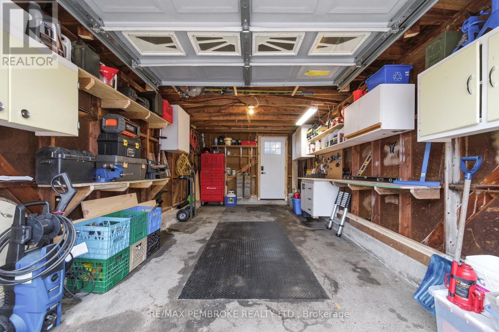 98 BIRCH STREET, Deep River, Ontario, K0J1P0 — Photo 32