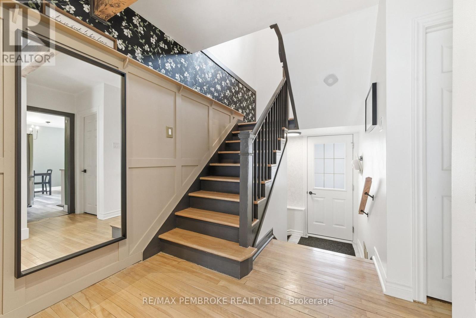 98 BIRCH STREET, Deep River, Ontario, K0J1P0 — Photo 34