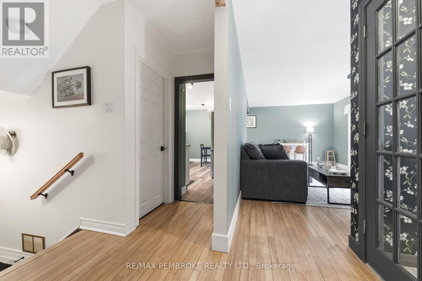 98 BIRCH STREET, Deep River, Ontario, K0J1P0 — Photo 7