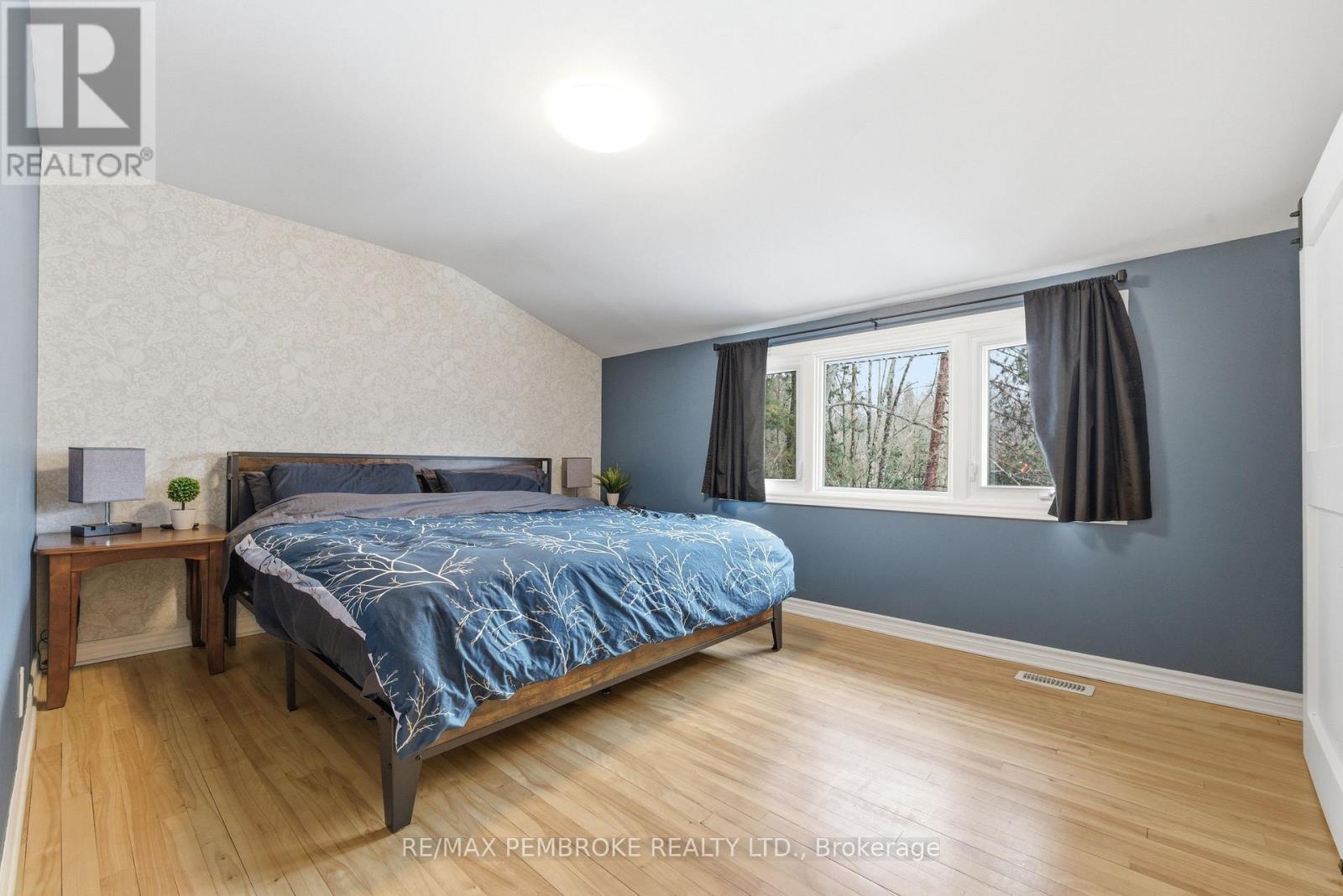 98 BIRCH STREET, Deep River, Ontario, K0J1P0 — Photo 8