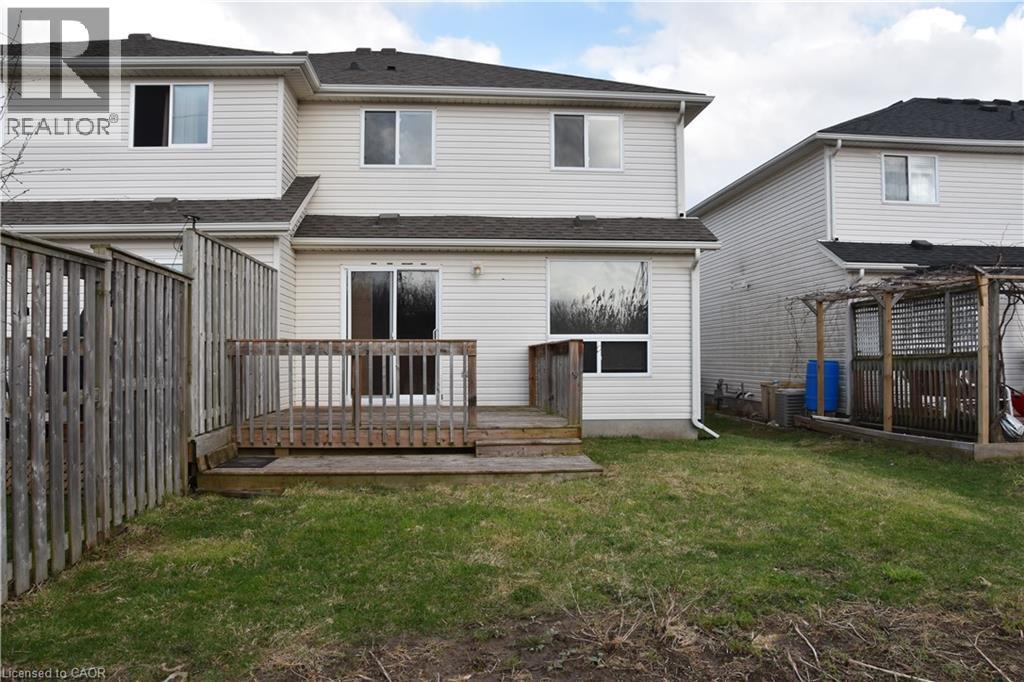 600 BRANDENBURG Boulevard, Waterloo, Ontario, N2T2V3 — Photo 19