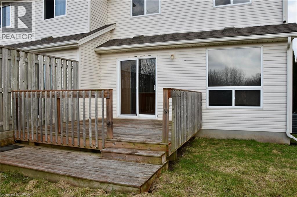 600 BRANDENBURG Boulevard, Waterloo, Ontario, N2T2V3 — Photo 20