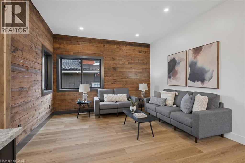 215 WINSTANLEY Street, Monkton, Ontario, N0K1P0 — Photo 11