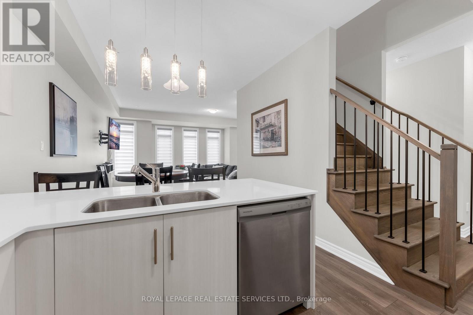 1238 RESTIVO LANE, Milton (FO Ford), Ontario, L9T2X5 — Photo 9