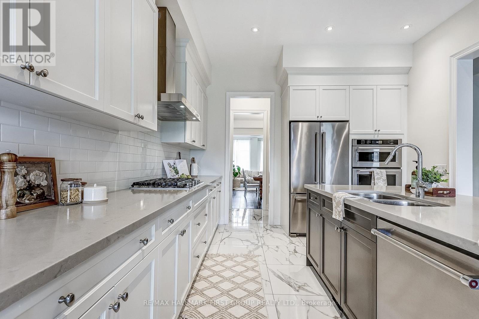 16 BEAVERDAMS DRIVE, Whitby, Ontario, L1P0C4 — Photo 12