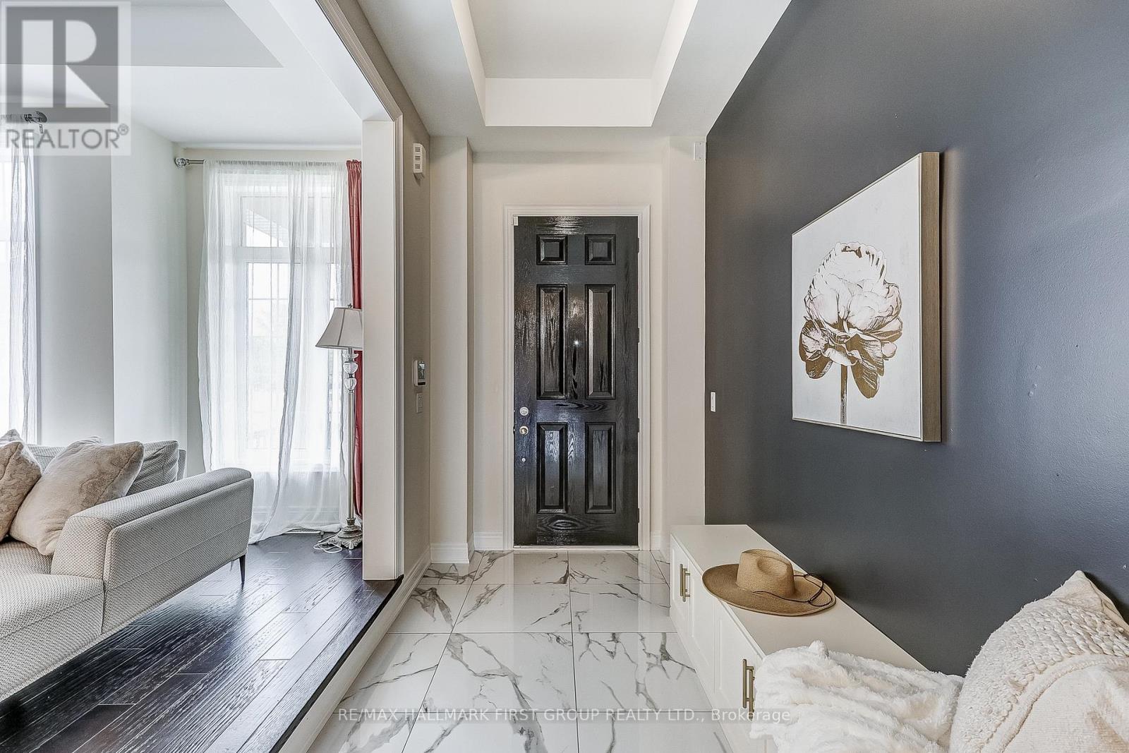 16 BEAVERDAMS DRIVE, Whitby, Ontario, L1P0C4 — Photo 3