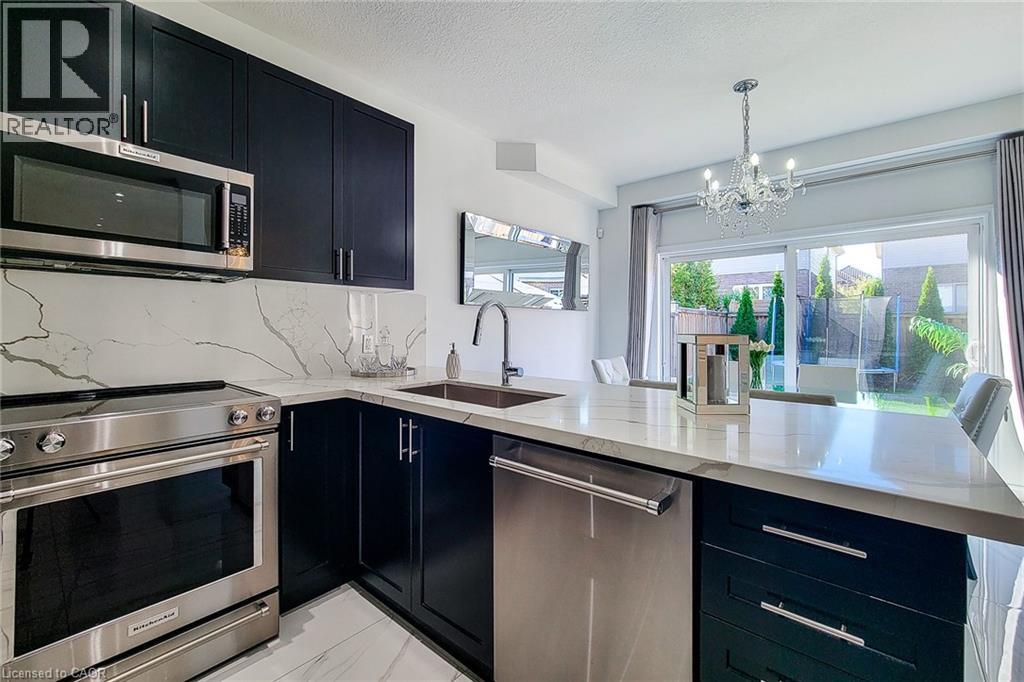 190 BELLAGIO Avenue, Stoney Creek, Ontario, L0R1P0 — Photo 14
